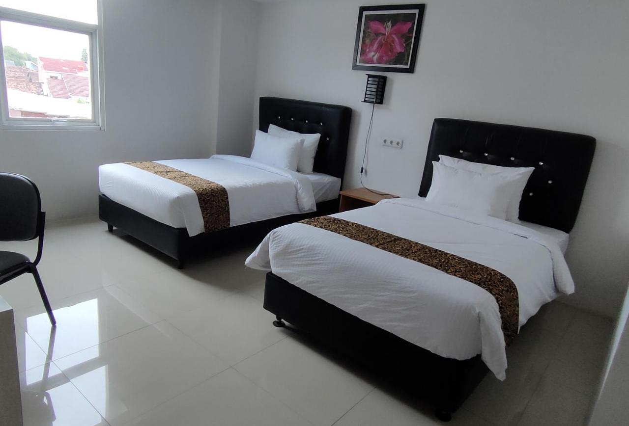 Golden Ganesha Hotel Yogyakarta By Ecommerceloka Gondowulung Exterior foto